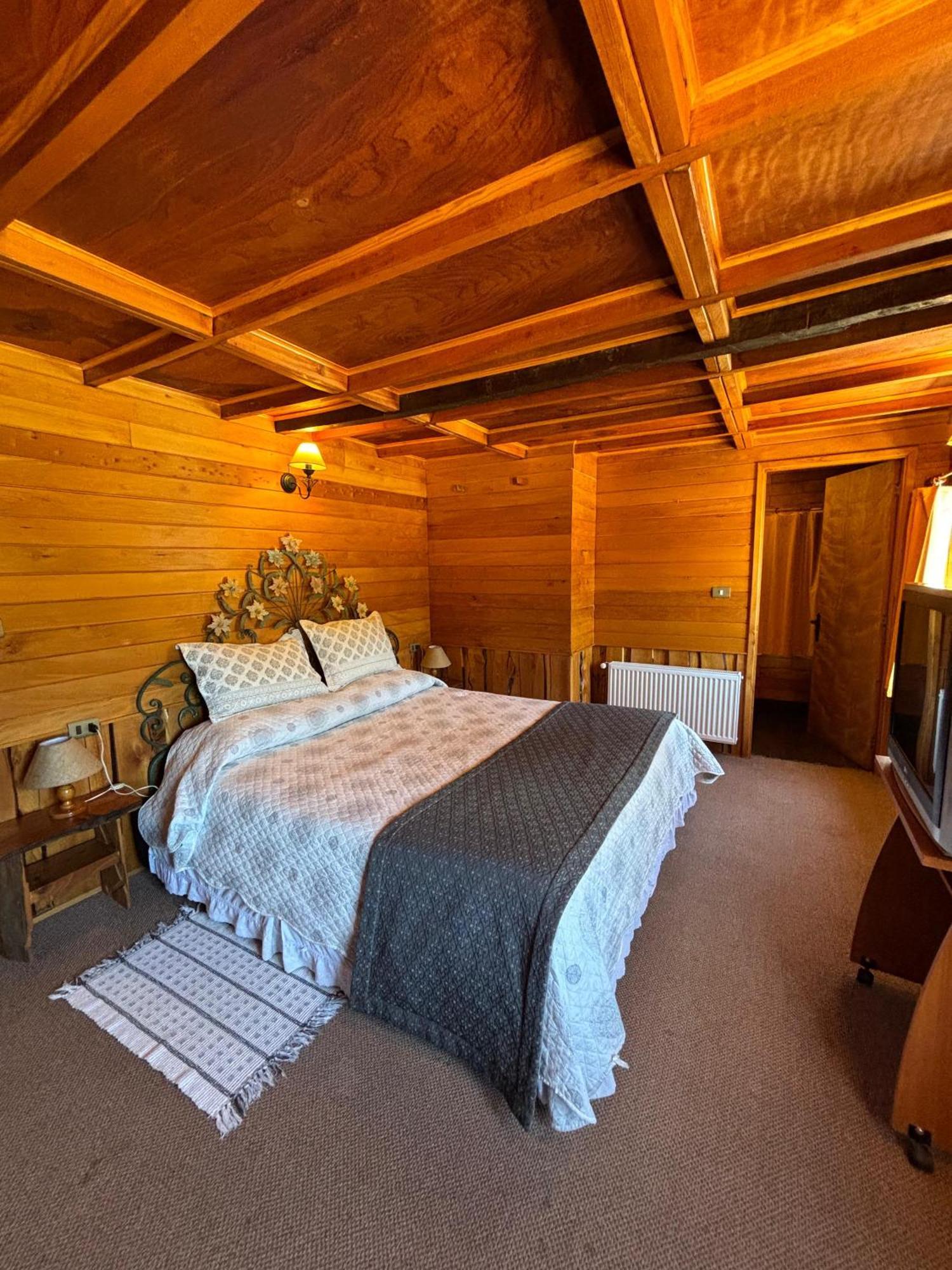 Hotel Antigua Casona Patagonia Футалеуфу Экстерьер фото